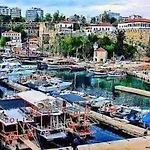 Tarihi Kaleici Muethis Konum Deniz Yakini Uygun Fiyat Huzurlu Ev