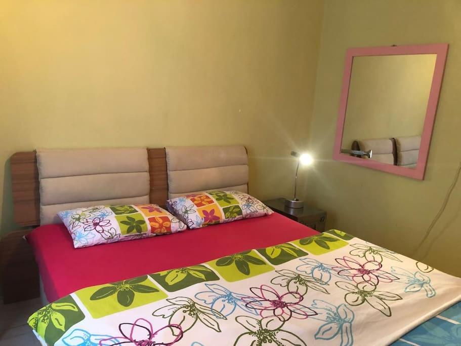 Apartament Tarihi Kaleici Muethis Konum Deniz Yakini Uygun Fiyat Huzurlu Ev Antalya